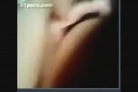 Baixar vídeo pornô de pai estrupando filha à força